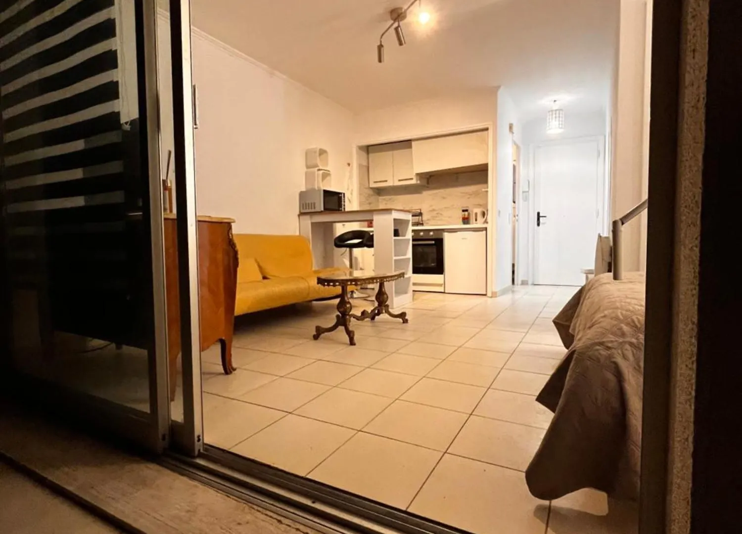 Large Studio In Cannes Near La Croisette And Beach 0*,  France