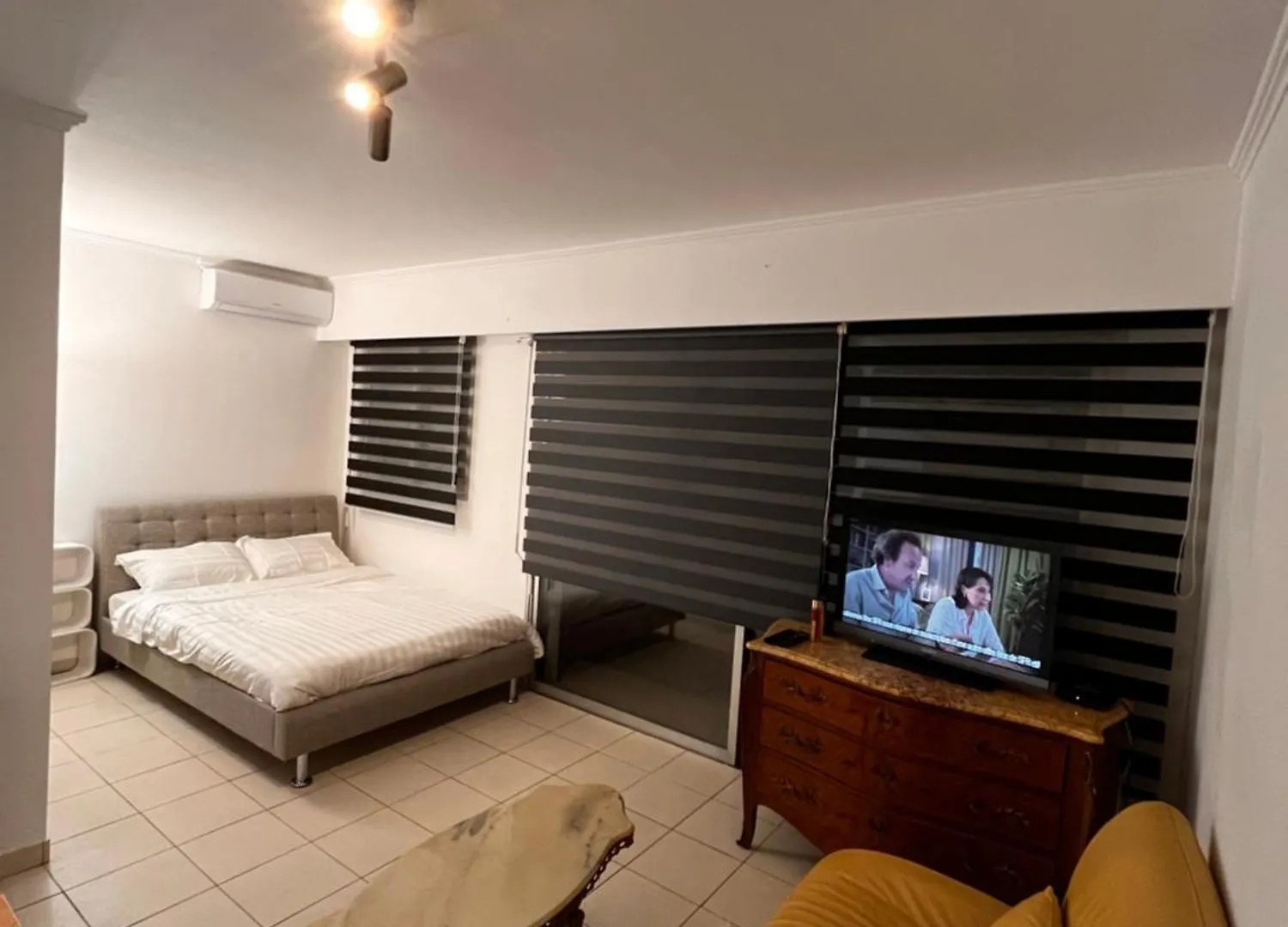 Large Studio In Cannes Near La Croisette And Beach