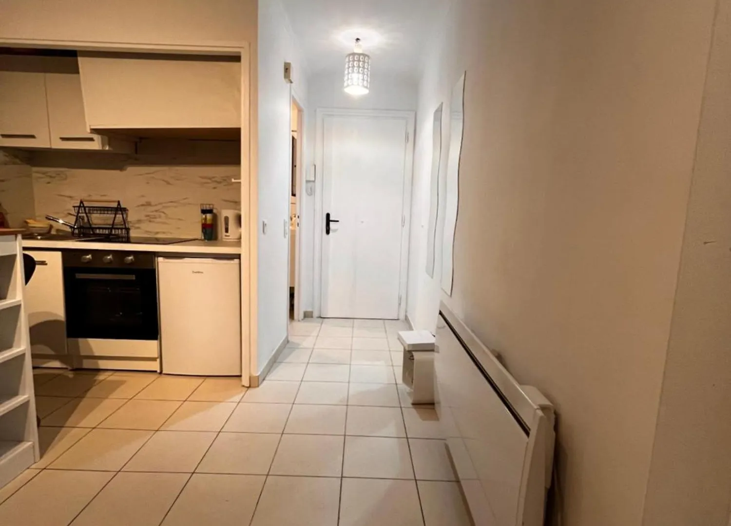 Apartment Large Studio In Cannes Near La Croisette And Beach France